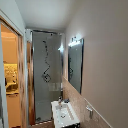Casa Parreiras Apartamento *