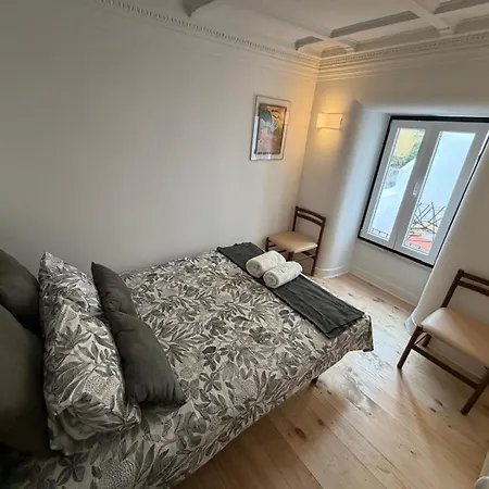 Casa Parreiras Apartamento *