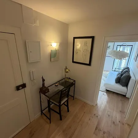 Casa Parreiras Apartamento *